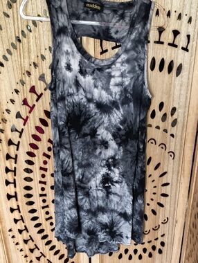 Madden Black & Gray Tie-Dye Sleeveless Dress